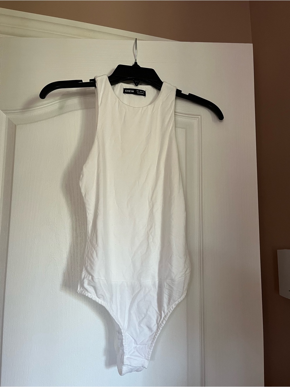 🟣 3/$15 - SHEIN White Ribbed Sleeveless Bodysuit